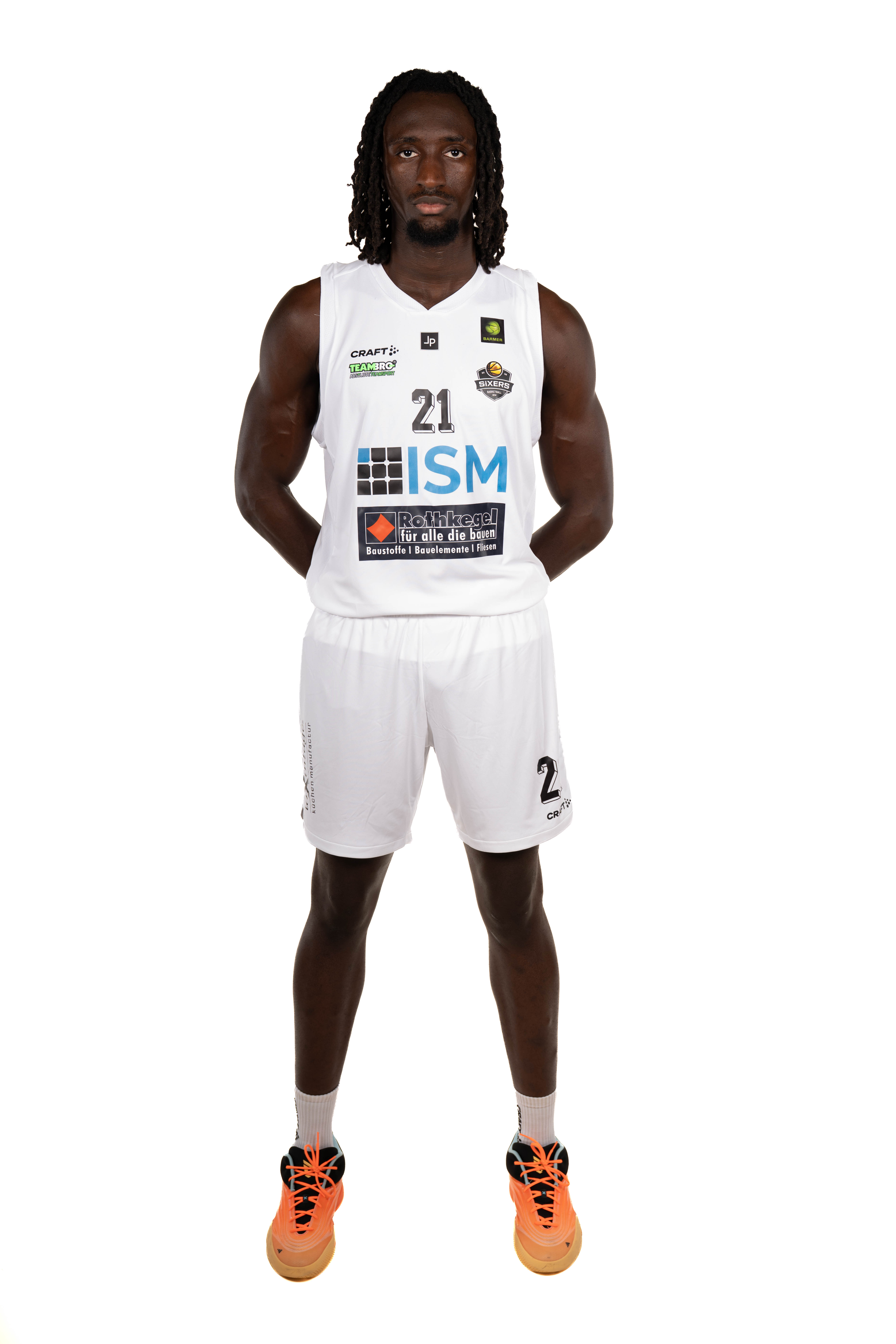 21_Drammeh_Ganzkörper_BSW-Sixers_18Sep2026-2187.jpg