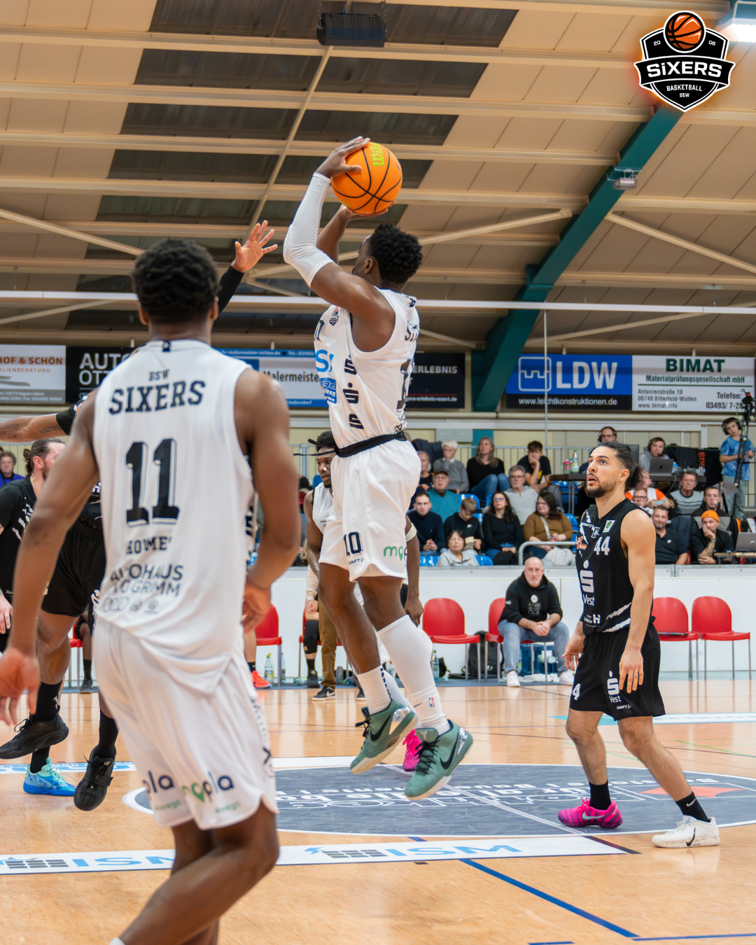 20251108 BSW Sixers_Hertener Loewen (7).png