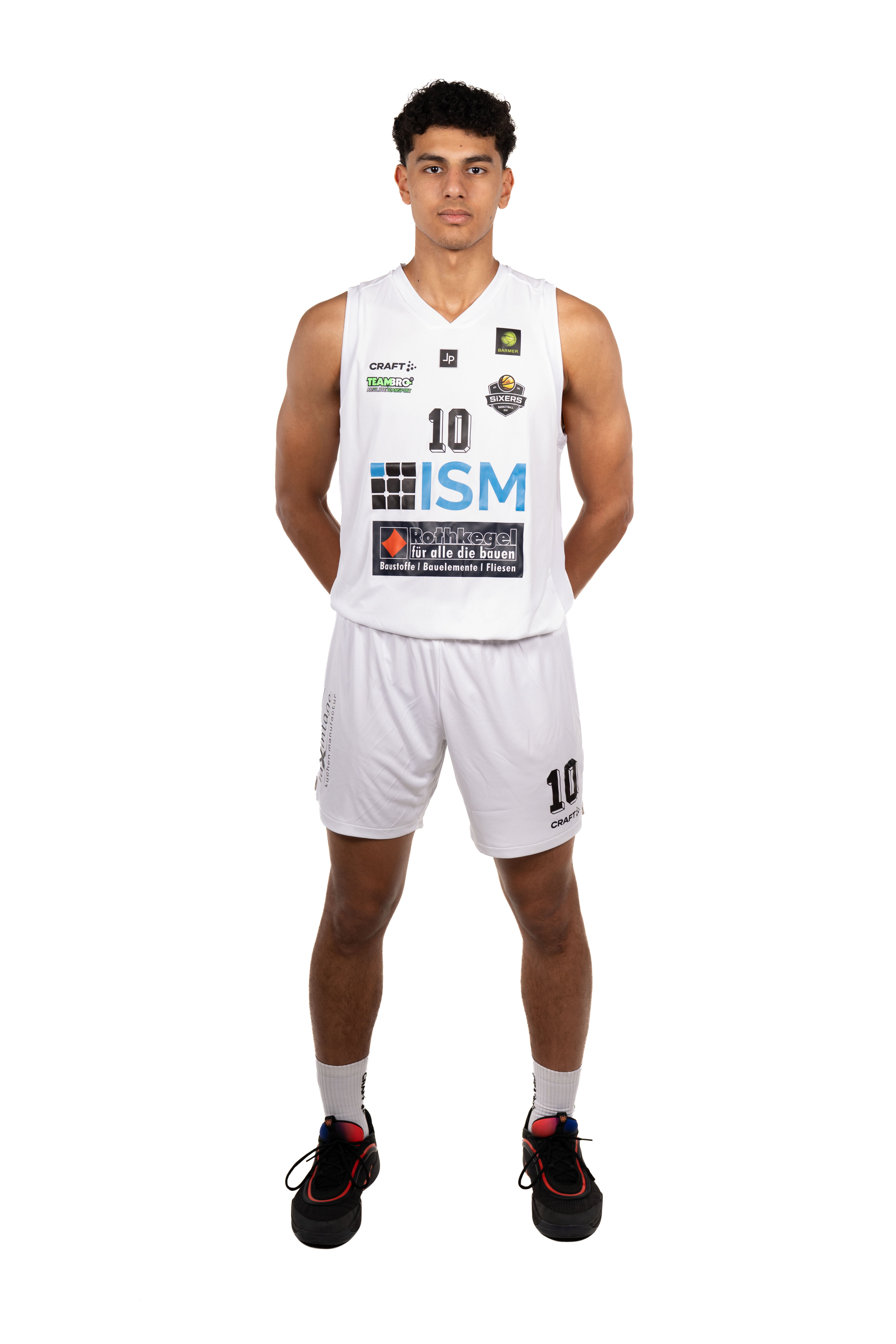 10_Ibrahim_Ganzkörper_BSW-Sixers_18Sep2026-2156.jpg